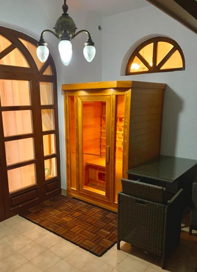 Villa Butterfly Budapest Exterior foto